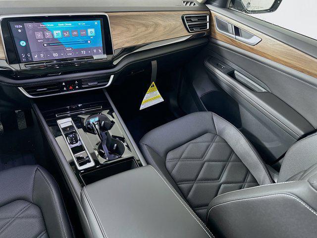 new 2025 Volkswagen Atlas car, priced at $43,766