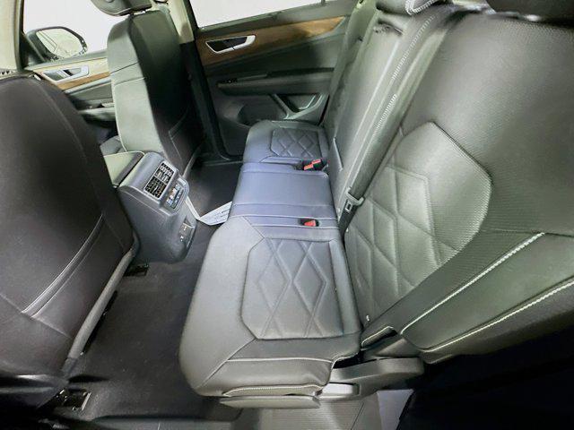 new 2025 Volkswagen Atlas car, priced at $43,766