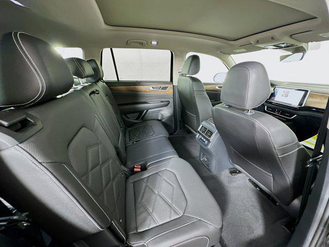 new 2025 Volkswagen Atlas car, priced at $42,766
