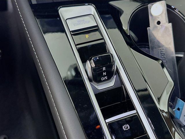 new 2025 Volkswagen Atlas car, priced at $42,766
