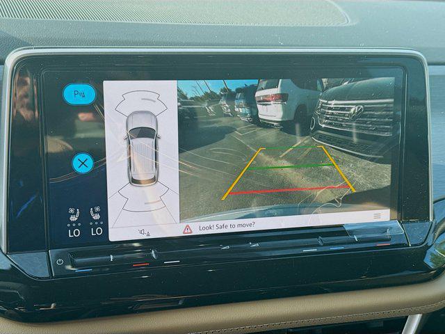 new 2026 Volkswagen Atlas Cross Sport car, priced at $43,995