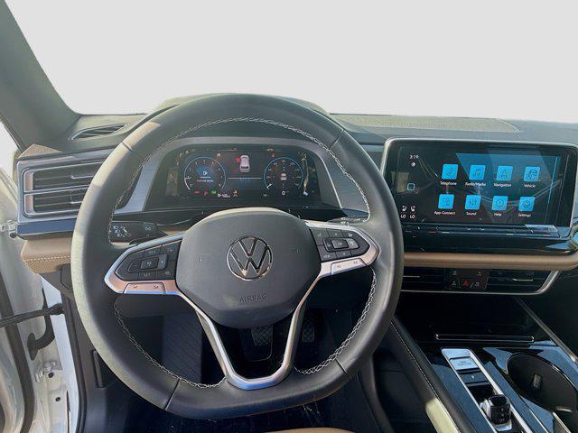 new 2026 Volkswagen Atlas Cross Sport car, priced at $43,995