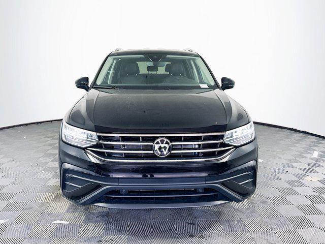 new 2024 Volkswagen Tiguan car, priced at $27,580