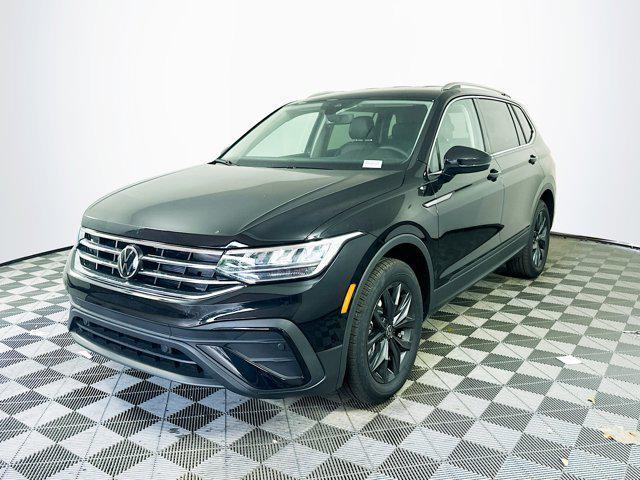 new 2024 Volkswagen Tiguan car, priced at $27,580