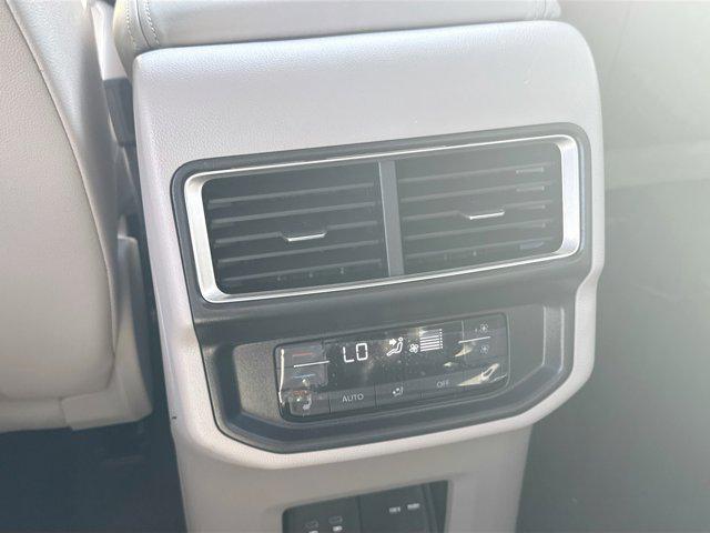 new 2026 Volkswagen Atlas car, priced at $54,929