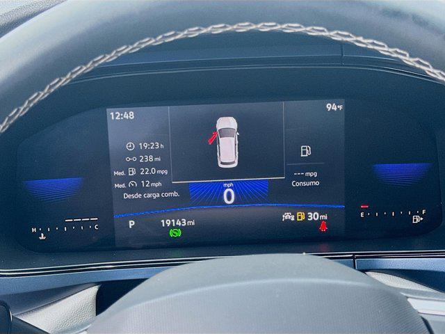 used 2022 Volkswagen Taos car