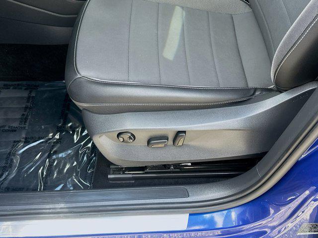 used 2022 Volkswagen Taos car