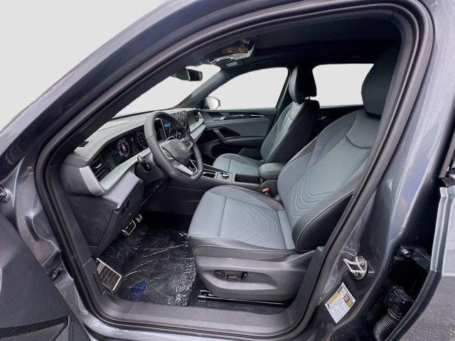 new 2025 Volkswagen Tiguan car, priced at $34,187