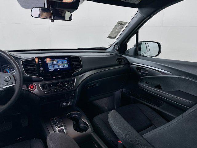 used 2022 Honda Pilot car, priced at $29,103