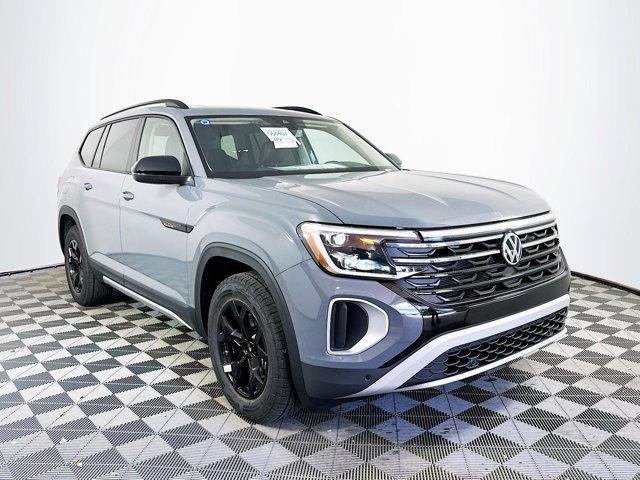 new 2024 Volkswagen Atlas car, priced at $50,995