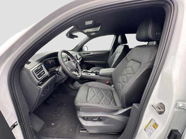 new 2026 Volkswagen Atlas Cross Sport car, priced at $43,658