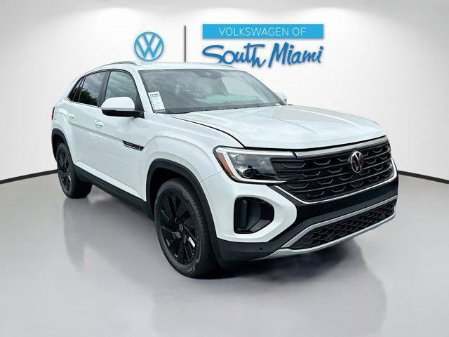 new 2026 Volkswagen Atlas Cross Sport car, priced at $44,158