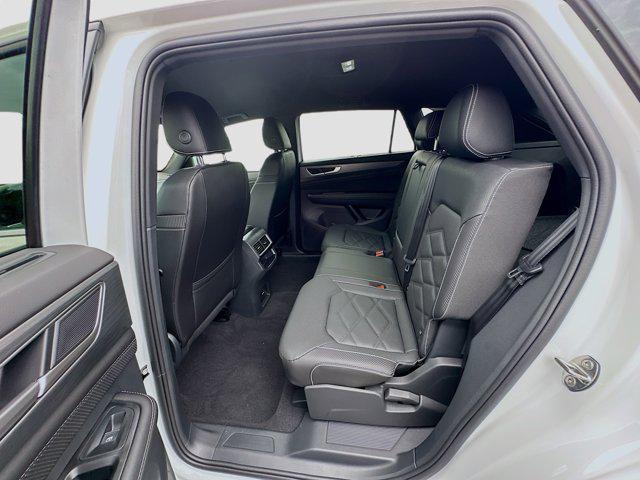 new 2026 Volkswagen Atlas Cross Sport car, priced at $44,158