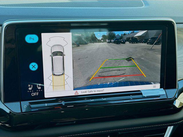 new 2026 Volkswagen Atlas car, priced at $45,716