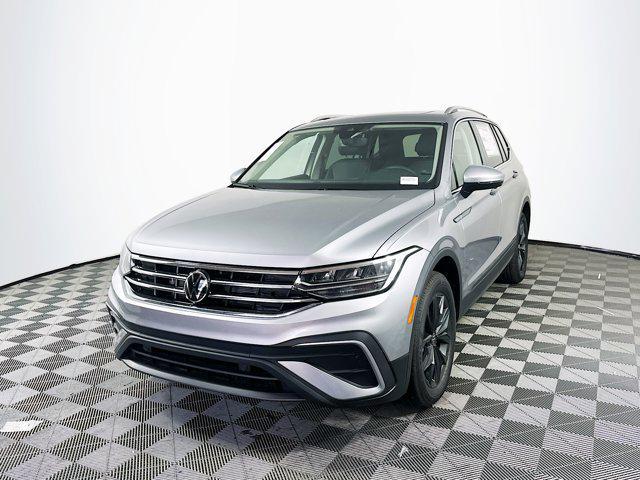 new 2024 Volkswagen Tiguan car, priced at $27,583