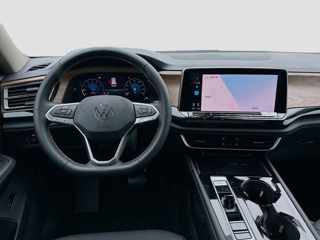 new 2026 Volkswagen Atlas car, priced at $45,712