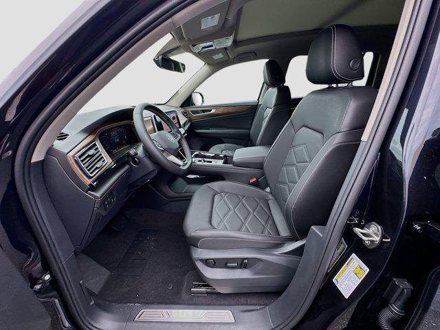 new 2026 Volkswagen Atlas car, priced at $45,712