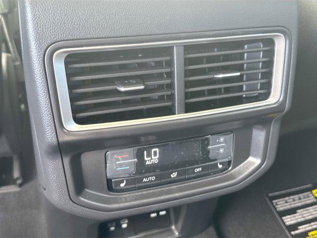 new 2026 Volkswagen Atlas car, priced at $48,956