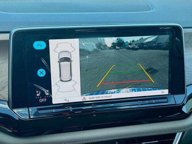 new 2026 Volkswagen Atlas car, priced at $45,212