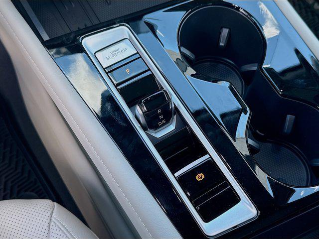 new 2026 Volkswagen Atlas car, priced at $45,212