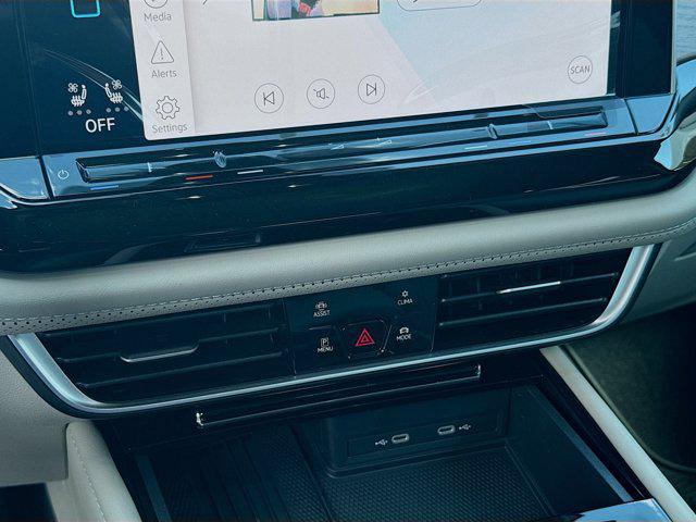 new 2026 Volkswagen Atlas car, priced at $45,212