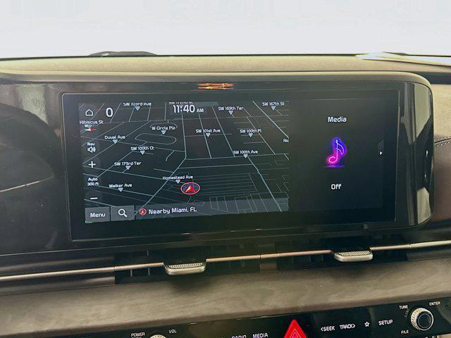 used 2023 Kia Carnival car, priced at $28,636