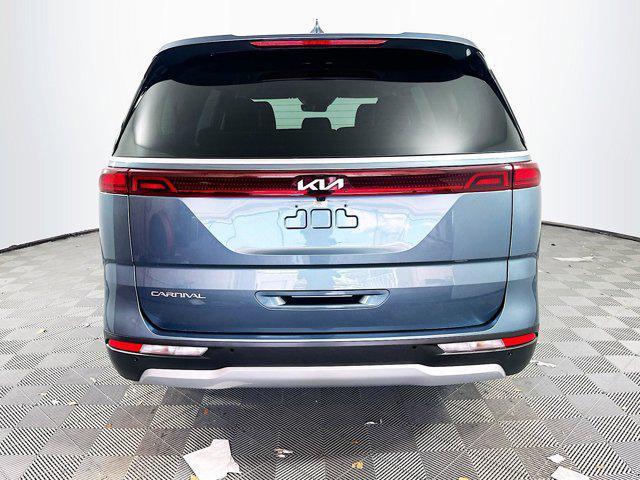 used 2023 Kia Carnival car, priced at $28,636