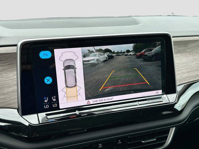 new 2026 Volkswagen Atlas car, priced at $49,393