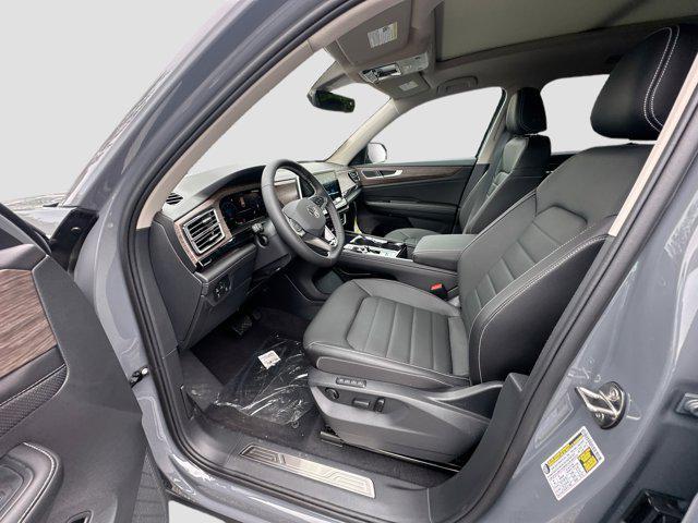 new 2026 Volkswagen Atlas car, priced at $49,393