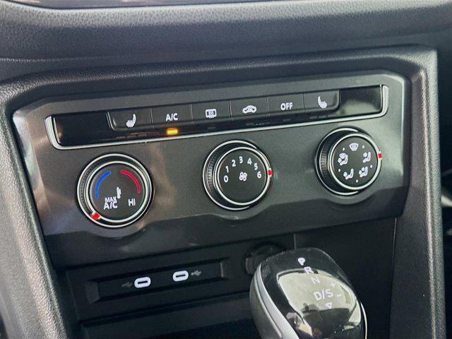 used 2023 Volkswagen Tiguan car