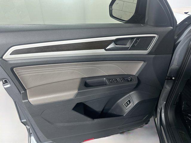 used 2021 Volkswagen Atlas car, priced at $25,340