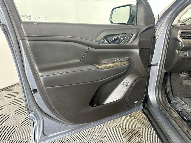 used 2021 GMC Acadia car, priced at $30,392