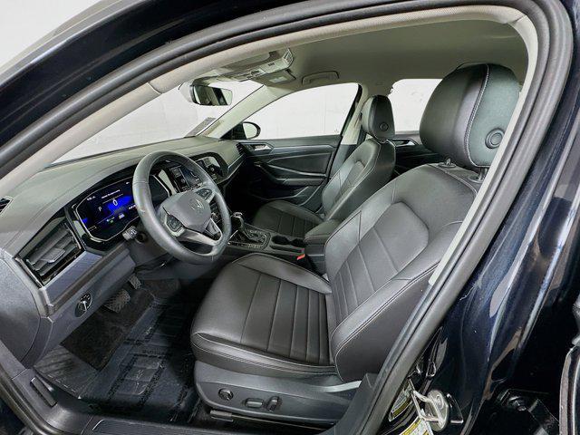 used 2024 Volkswagen Jetta car