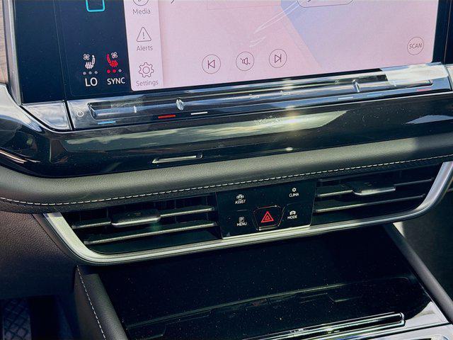 new 2026 Volkswagen Atlas car, priced at $45,137