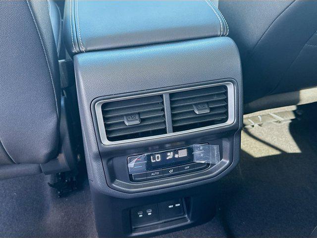 new 2026 Volkswagen Atlas car, priced at $45,137