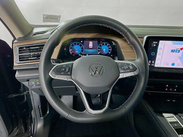 new 2025 Volkswagen Atlas car, priced at $43,278