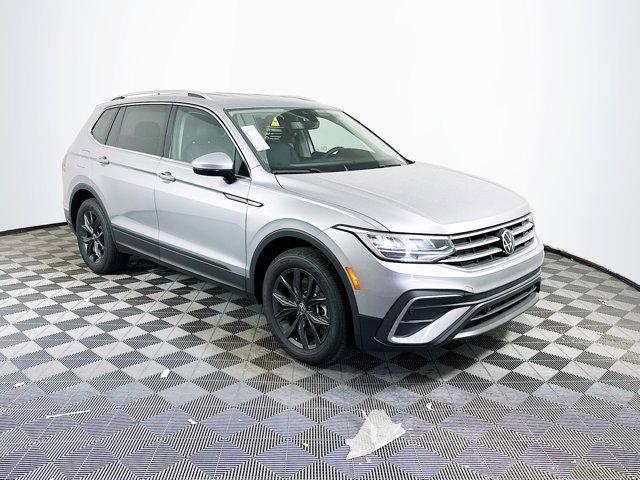 new 2024 Volkswagen Tiguan car, priced at $27,377