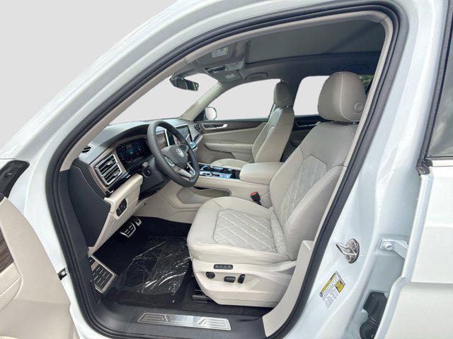 new 2026 Volkswagen Atlas car, priced at $54,331