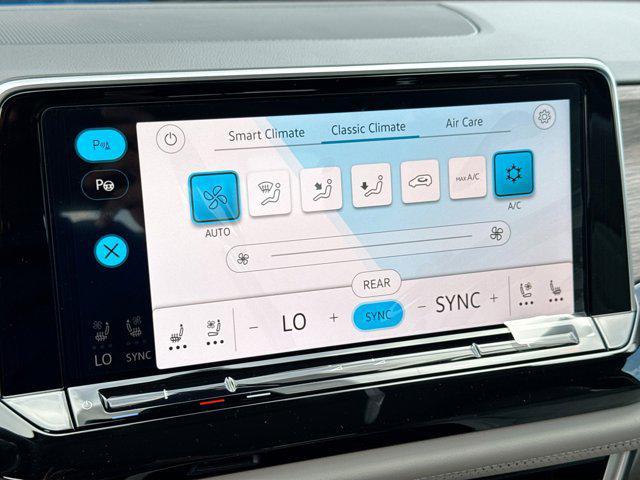 new 2026 Volkswagen Atlas car, priced at $54,331