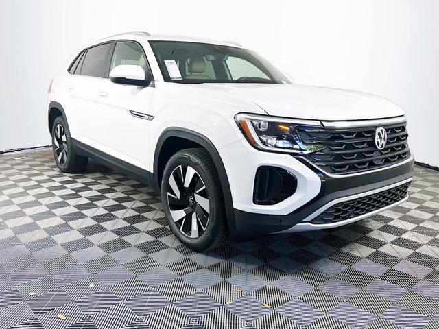 new 2025 Volkswagen Atlas Cross Sport car, priced at $41,732