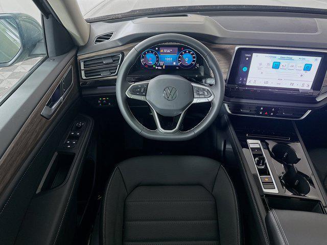 new 2025 Volkswagen Atlas car, priced at $48,461
