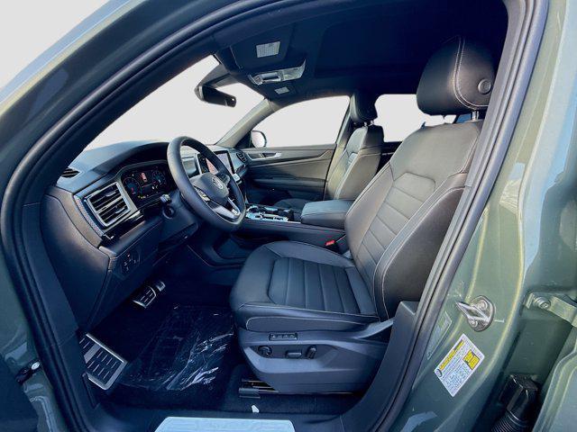 new 2026 Volkswagen Atlas Cross Sport car, priced at $50,864