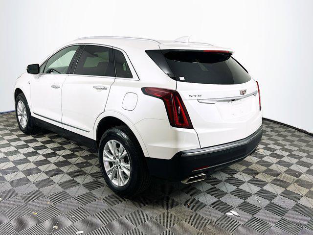 used 2022 Cadillac XT5 car, priced at $25,292