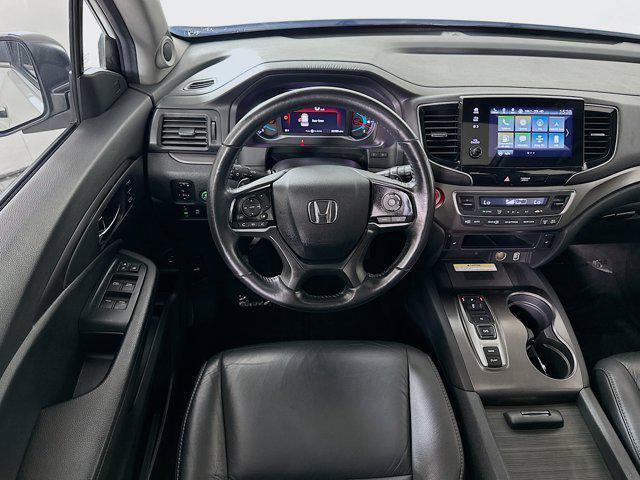 used 2022 Honda Pilot car, priced at $27,564