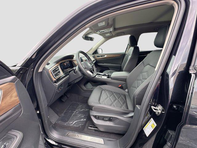 new 2026 Volkswagen Atlas car, priced at $44,293