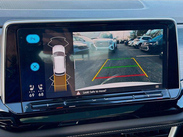 new 2026 Volkswagen Atlas Cross Sport car, priced at $44,507