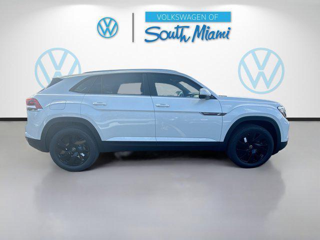 new 2026 Volkswagen Atlas Cross Sport car, priced at $44,507