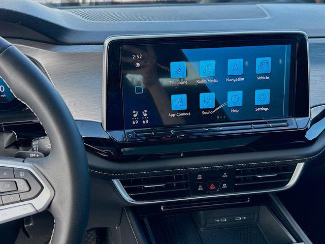 new 2026 Volkswagen Atlas Cross Sport car, priced at $44,507