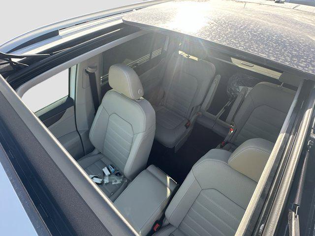 new 2026 Volkswagen Atlas car, priced at $49,991