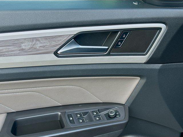 used 2022 Volkswagen Atlas Cross Sport car, priced at $25,499